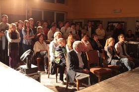 Moda przyciąga Moda przyciąga