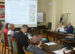 Omówią założenia strategii Omówią założenia strategii