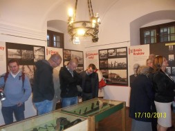 Wojenna ekspozycja w muzeum Wojenna ekspozycja w muzeum