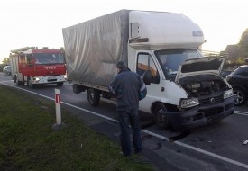 Kraksa na skrzyżowaniu w Bożacinie Kraksa na skrzyżowaniu w Bożacinie