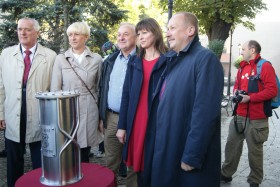 Kapsuła pod chodnikiem Kapsuła pod chodnikiem