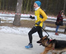 Karol Olejniczak z Sarą na podium Karol Olejniczak z Sarą na podium