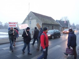 Mieszkańcy walczą o obwodnicę – kolejny protest na krajówce! Mieszkańcy walczą o obwodnicę – kolejny protest na krajówce!