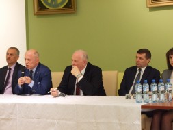 Szkoły branżowe w nowym systemie edukacji Szkoły branżowe w nowym systemie edukacji