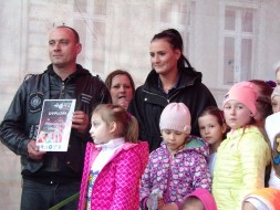 Oddawali krew, odtańczyli poloneza Oddawali krew, odtańczyli poloneza